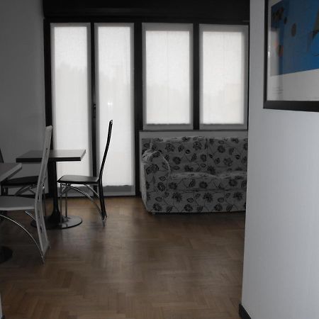 Mini Hotel Wine & Dreams Альба Экстерьер фото