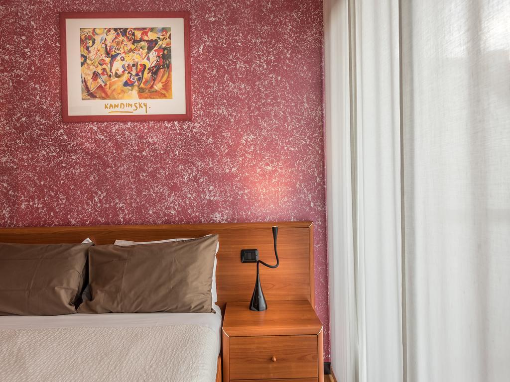 Mini Hotel Wine & Dreams Альба Экстерьер фото